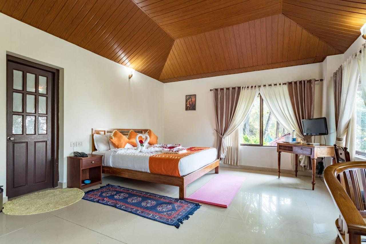 Hotel Violet Woods Munnar Esterno foto